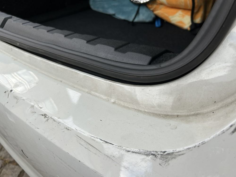 BMW 318d Touring, Schadensbild aus dem Gutachten